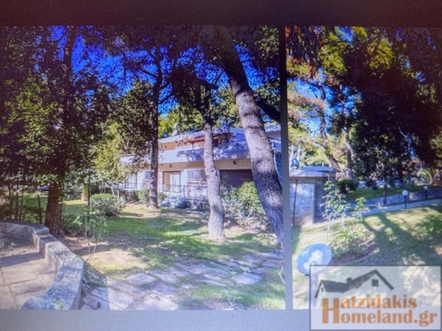 (For Rent) Residential Villa || Athens North/Ekali - 550 Sq.m, 6 Bedrooms, 3.800€ 