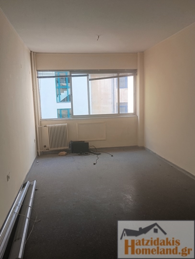 (For Rent) Commercial Office || Piraias/Piraeus - 23 Sq.m, 150€ 