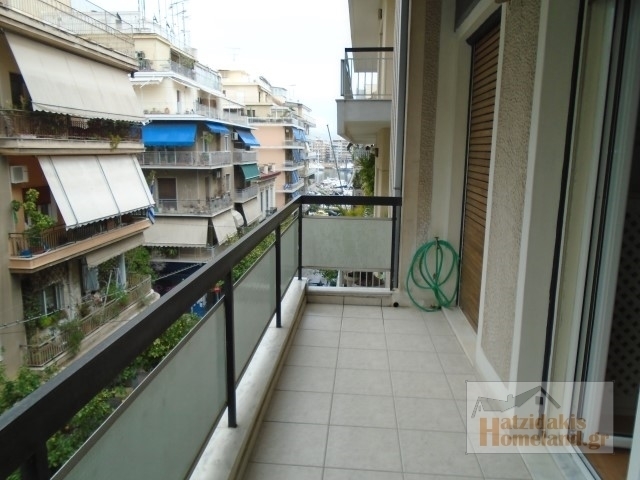 (For Sale) Residential Apartment || Piraias/Piraeus - 52 Sq.m, 1 Bedrooms, 150.000€ 