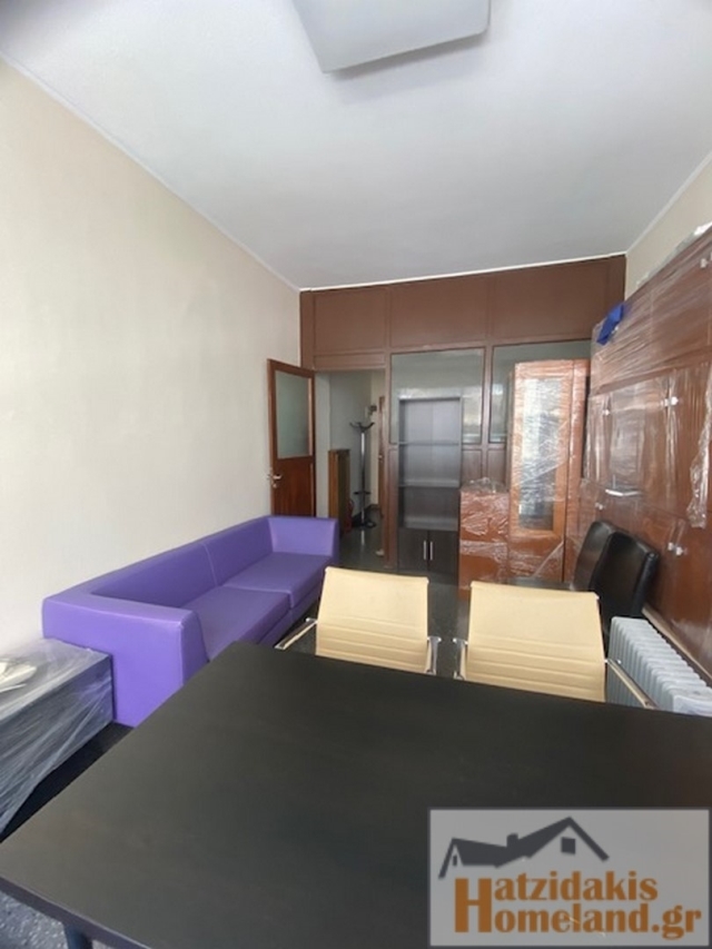 (For Sale) Commercial Office || Piraias/Piraeus - 113 Sq.m, 108.000€ 