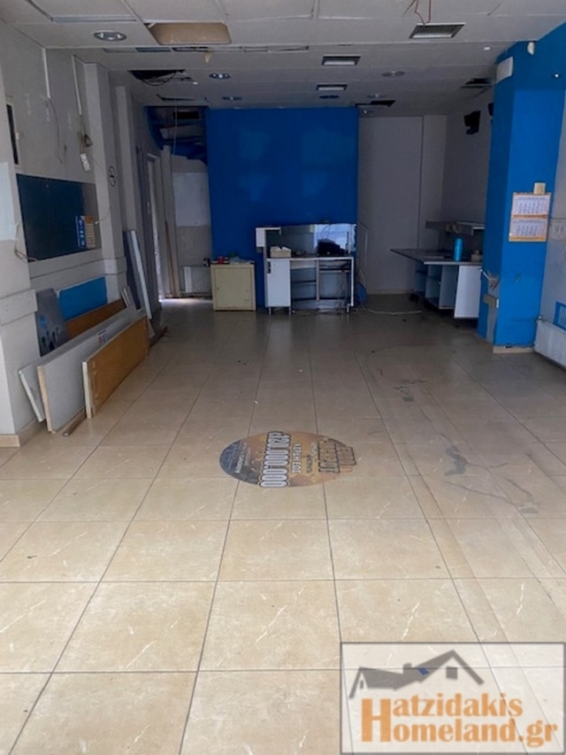 (For Rent) Commercial Retail Shop || Piraias/Piraeus - 195 Sq.m, 800€ 