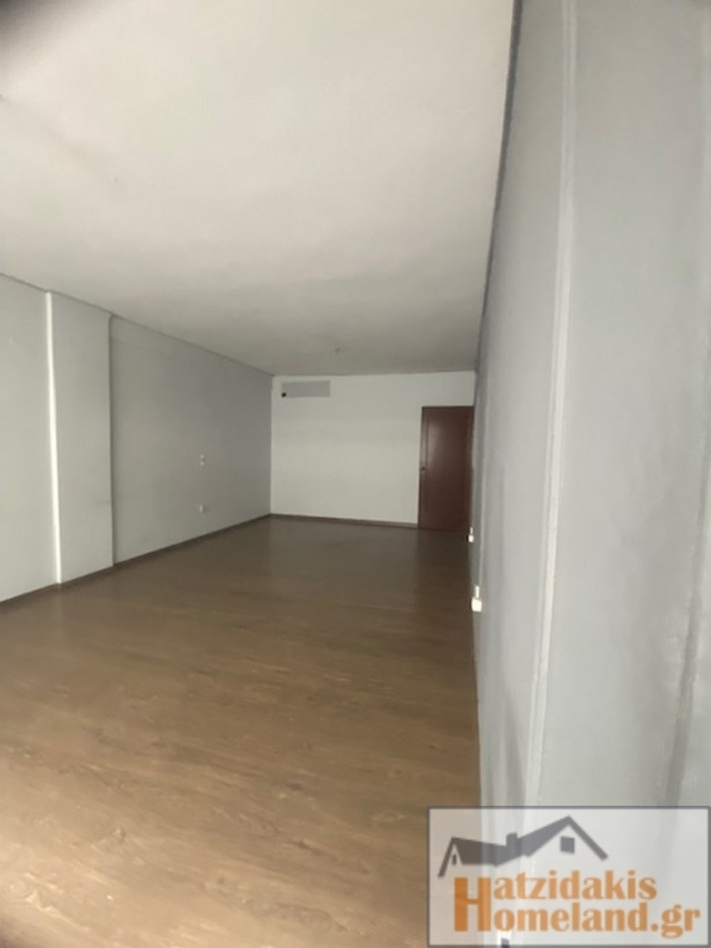 (For Rent) Commercial Office || Piraias/Piraeus - 93 Sq.m, 700€ 