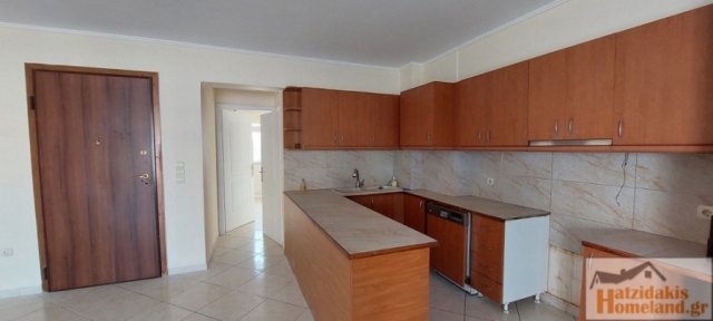 (For Sale) Residential Apartment || Piraias/Piraeus - 94 Sq.m, 3 Bedrooms, 220.000€ 